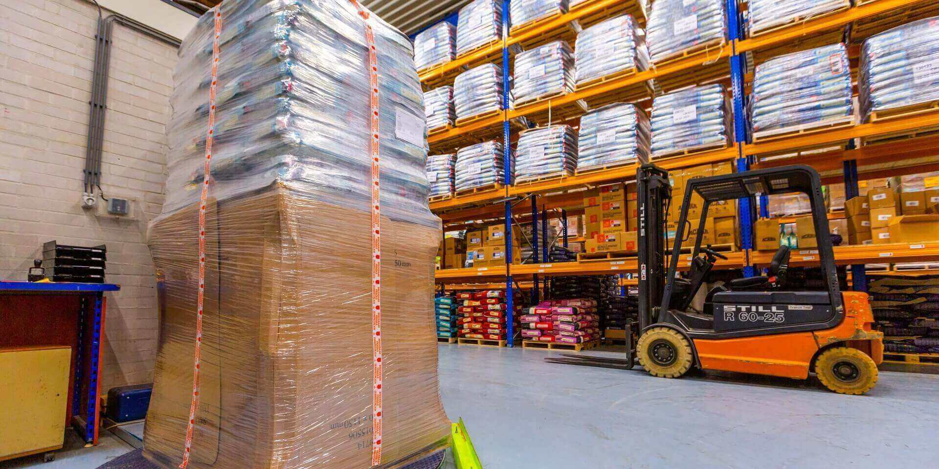 Warehousing & drop shipping Finest Petfoods