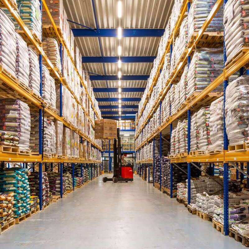 Expert in pet food these are our services Finest Petfoods Finest